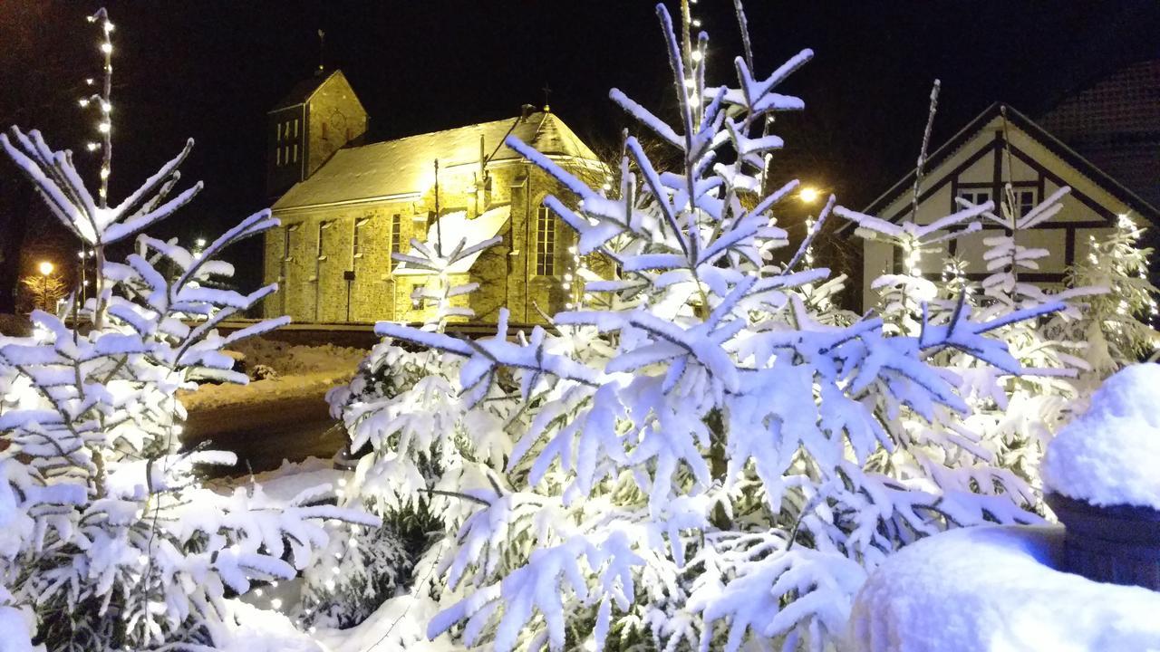 Hotel De Lange Man Monschau Eifel Eksteriør billede